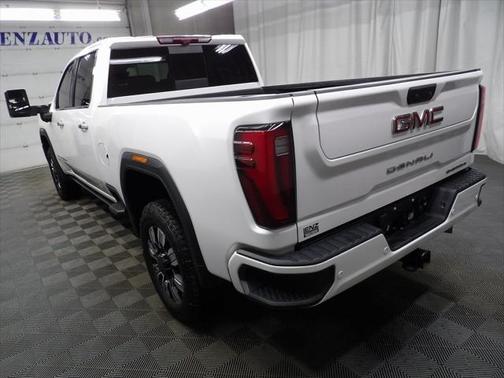 2024 GMC Sierra 2500 Denali