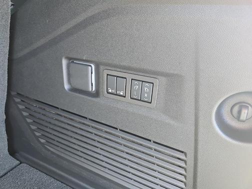 2025 Chevrolet Tahoe 4WD High Country