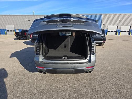 2025 Chevrolet Tahoe 4WD High Country