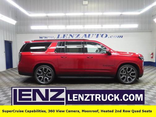 2025 Chevrolet Suburban RST