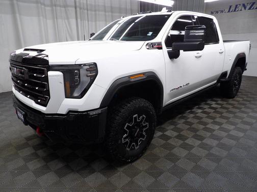 2025 GMC Sierra 2500 AT4X