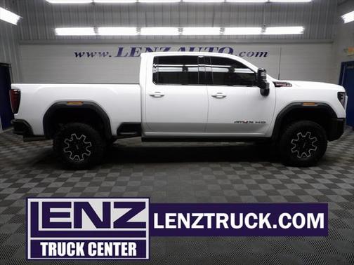 2025 GMC Sierra 2500 AT4
