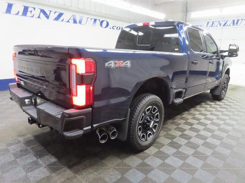 2025 Ford F-350 Platinum