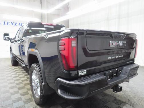 2024 GMC Sierra 2500 Denali