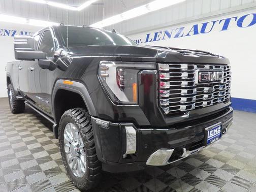 2024 GMC Sierra 2500 Denali