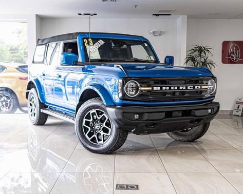 2023 Ford Bronco Outer Banks