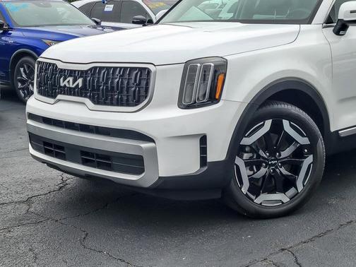 2024 Kia Telluride EX