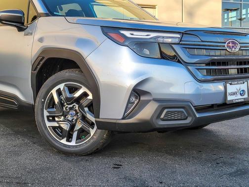 2025 Subaru Forester Hybrid Premium