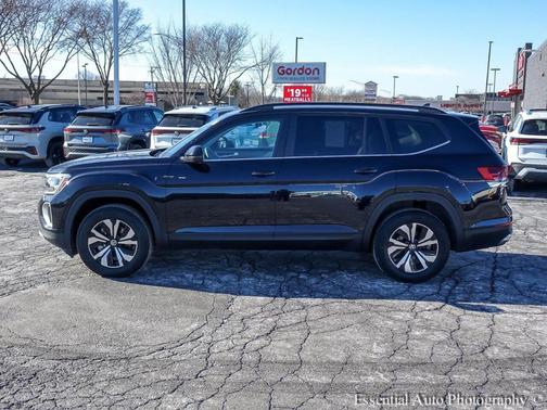 2024 Volkswagen Atlas 2.0T SE