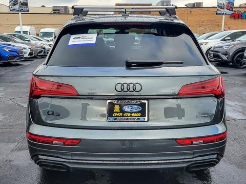 2022 Audi Q5 45 S line Premium Plus