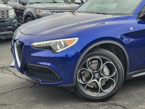 2023 Alfa Romeo Stelvio Ti
