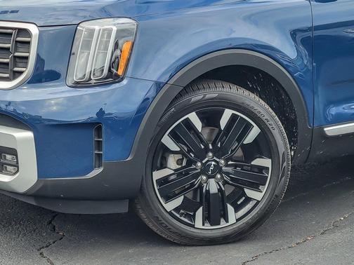 2023 Kia Telluride SX