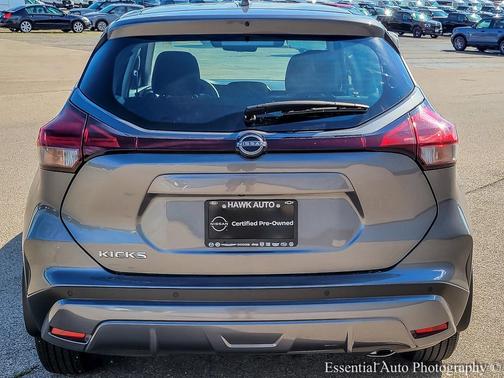 2024 Nissan Kicks S
