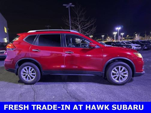 2017 Nissan Rogue SV