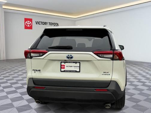 2021 Toyota RAV4 Hybrid XLE Premium