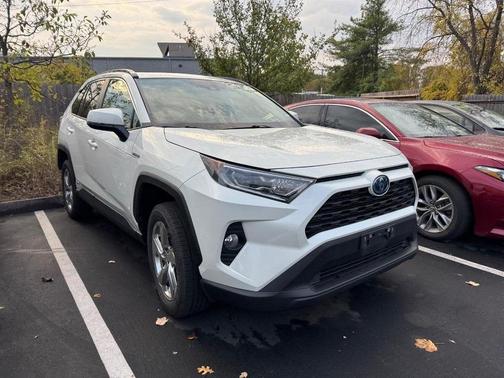 2021 Toyota RAV4 Hybrid XLE Premium