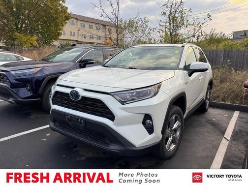 2021 Toyota RAV4 Hybrid XLE Premium