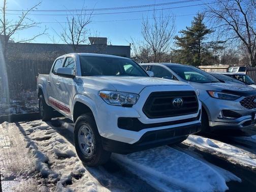 2023 Toyota Tacoma SR