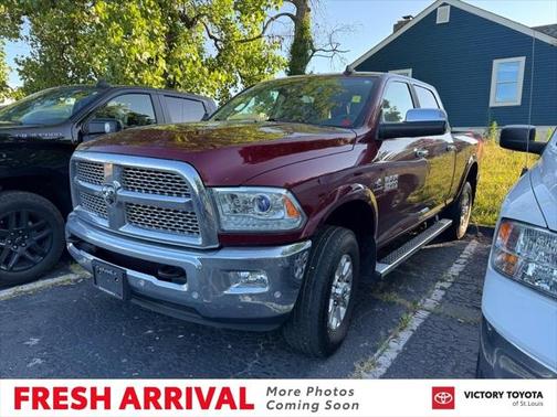 2018 RAM 2500 Laramie Crew Cab 4x4 6'4' Box
