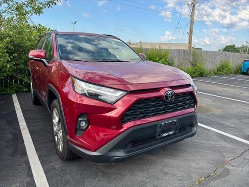 2022 Toyota RAV4 XLE Premium