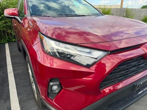 2022 Toyota RAV4 XLE Premium