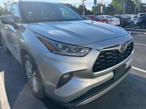 2021 Toyota Highlander Platinum