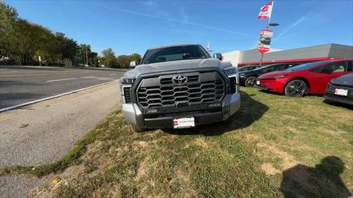 2025 Toyota Tundra Platinum