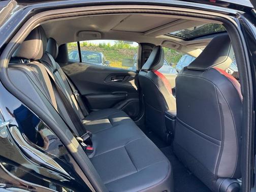 2025 Toyota Prius Plug-In Hybrid XSE Premium