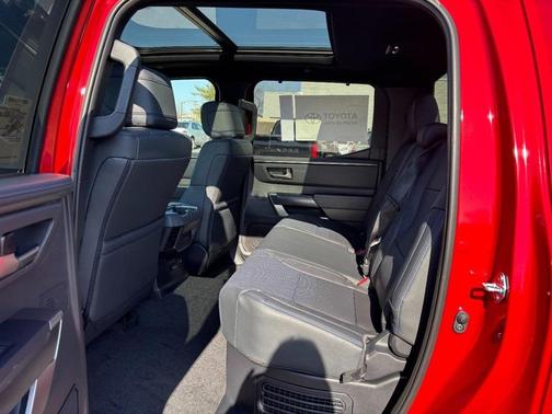 2026 Toyota Tundra Hybrid Platinum