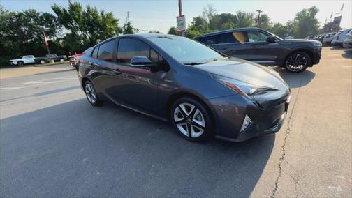 2018 Toyota Prius Four Touring