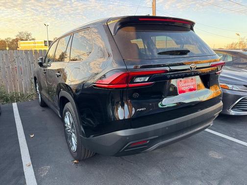 2025 Toyota Grand Highlander Platinum