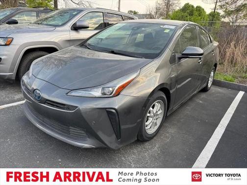 2021 Toyota Prius LE