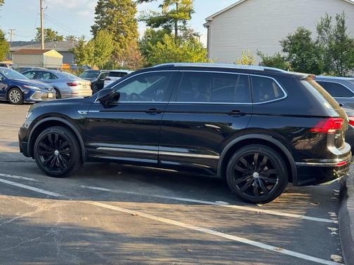 2021 Volkswagen Tiguan 2.0T SEL R-Line 4MOTION