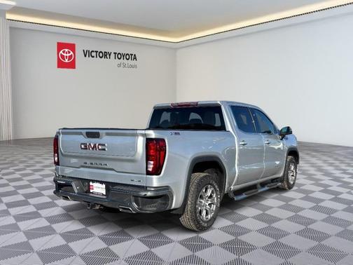 2021 GMC Sierra 1500 SLE