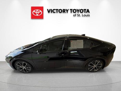 Midnight Black Metallic 2024 Toyota Prius XLE