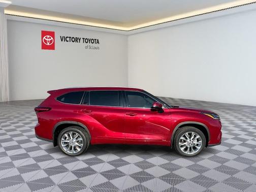 2023 Toyota Highlander Hybrid Limited
