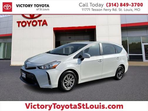 2015 Toyota Prius v Four