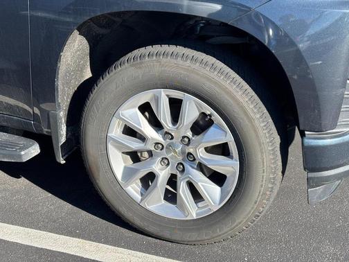 2020 Chevrolet Silverado 1500 Custom