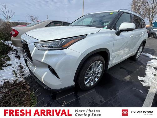 2023 Toyota Highlander Hybrid Limited