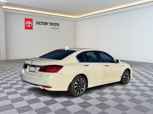 2017 Honda Accord Hybrid Base