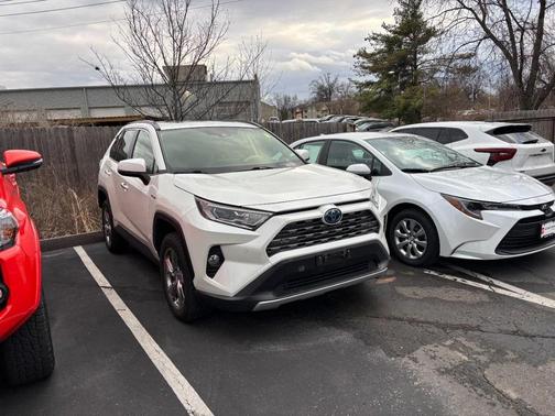 2019 Toyota RAV4 Hybrid Limited