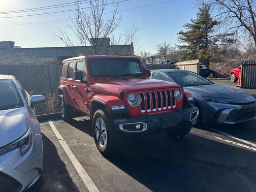 2023 Jeep Wrangler 4-Door Sahara