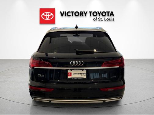 2021 Audi Q5 45 Premium Plus