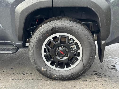 2025 Toyota 4Runner TRD Off Road Premium