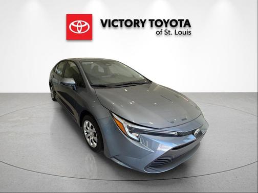 Celestite 2026 Toyota Corolla Hybrid SE