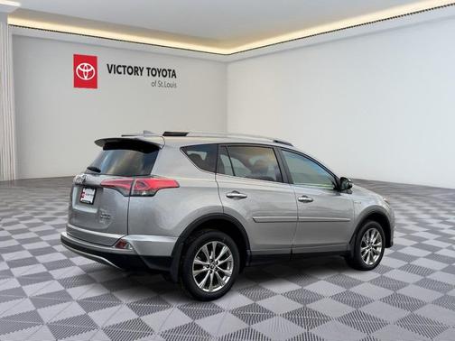 2017 Toyota RAV4 Hybrid Limited