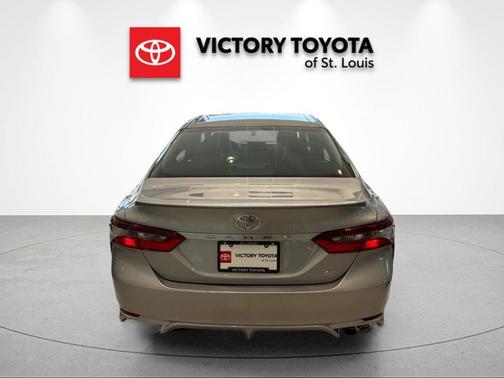 Celestial Silver Metallic 2023 Toyota Camry SE