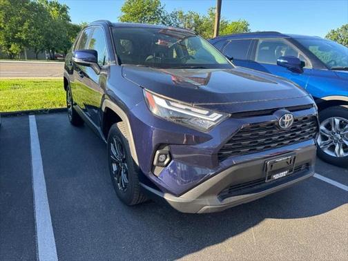2023 Toyota RAV4 Hybrid XLE Premium