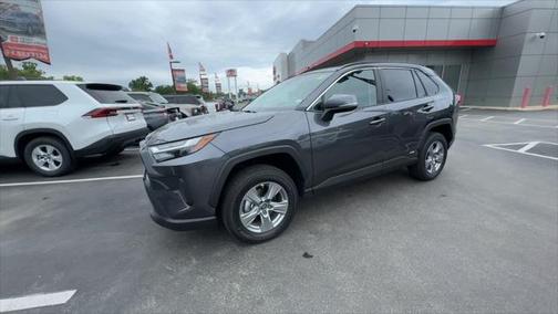 2025 Toyota RAV4 Hybrid LE