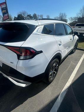 2025 Kia Sportage EX